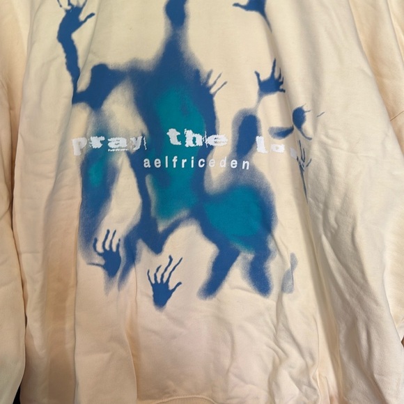 Aelfric Eden Cream Hooded Sweatshirt with Blue Graphic - Picture 5 of 10